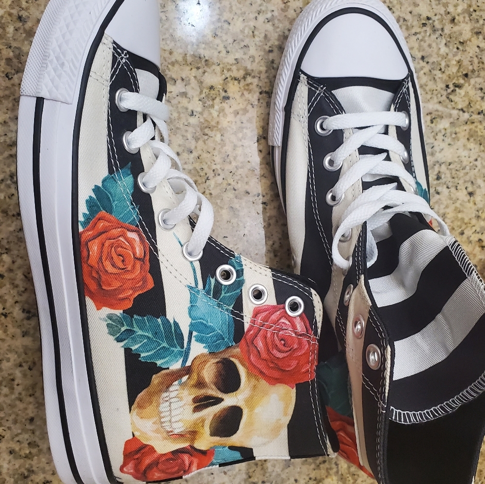 HIGH TOP CONVERSE